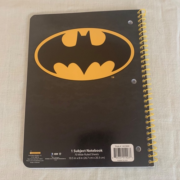 Batman Caped Crusader school notebook wide ruled - Picture 2 of 3